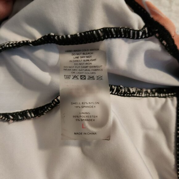 Unbranded Pink Floral Halter Top Swimsuit One Piece‎ Women's Large - Picture 2 of 3